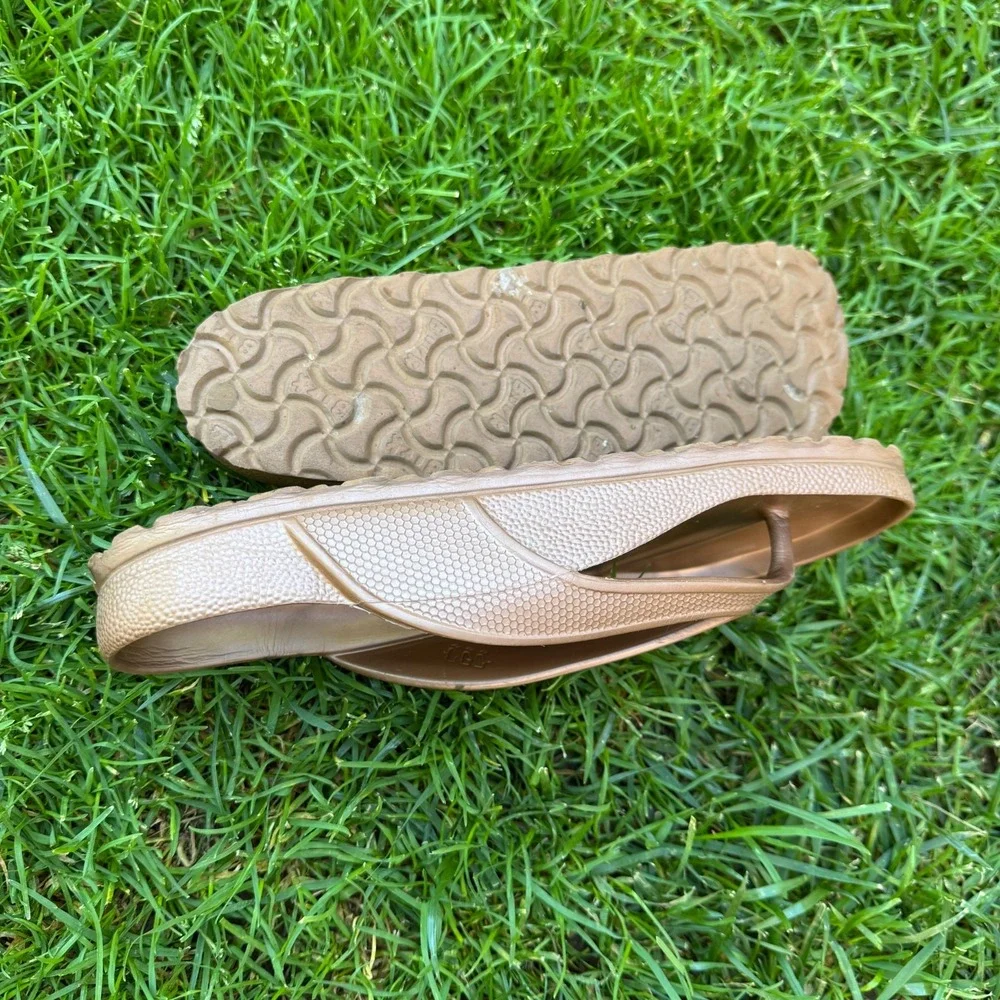 Birkenstock honolulu essentials